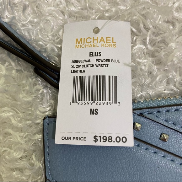 NWT Michael Kors Zip Clutch Wristlet Powder Blue